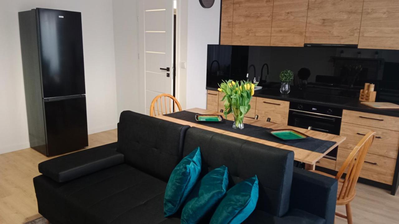 Apartament Dwupokojowy Ostrowiec Świętokrzyski Esterno foto